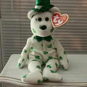 Ty Beanie Baby - O'FORTUNE the Irish Bear - MINT with MINT TAGS.